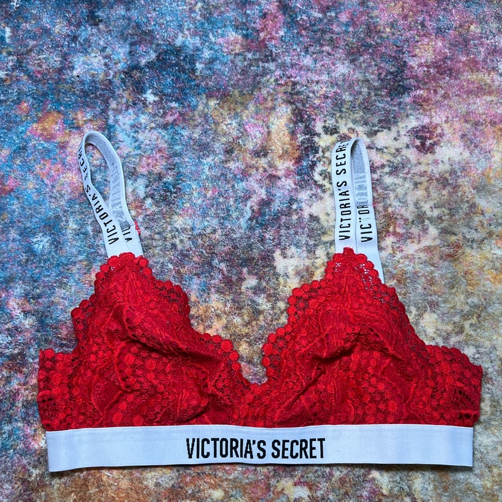 Victoria's Secret Red Lace Plunge Bra